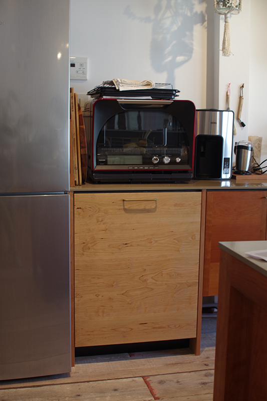 title: 04.28 fri | Page No,130 | No.1 | sync-furniture | 株式会社 SYNC | 福岡県 家具工房 | オーダーメイドキッチン