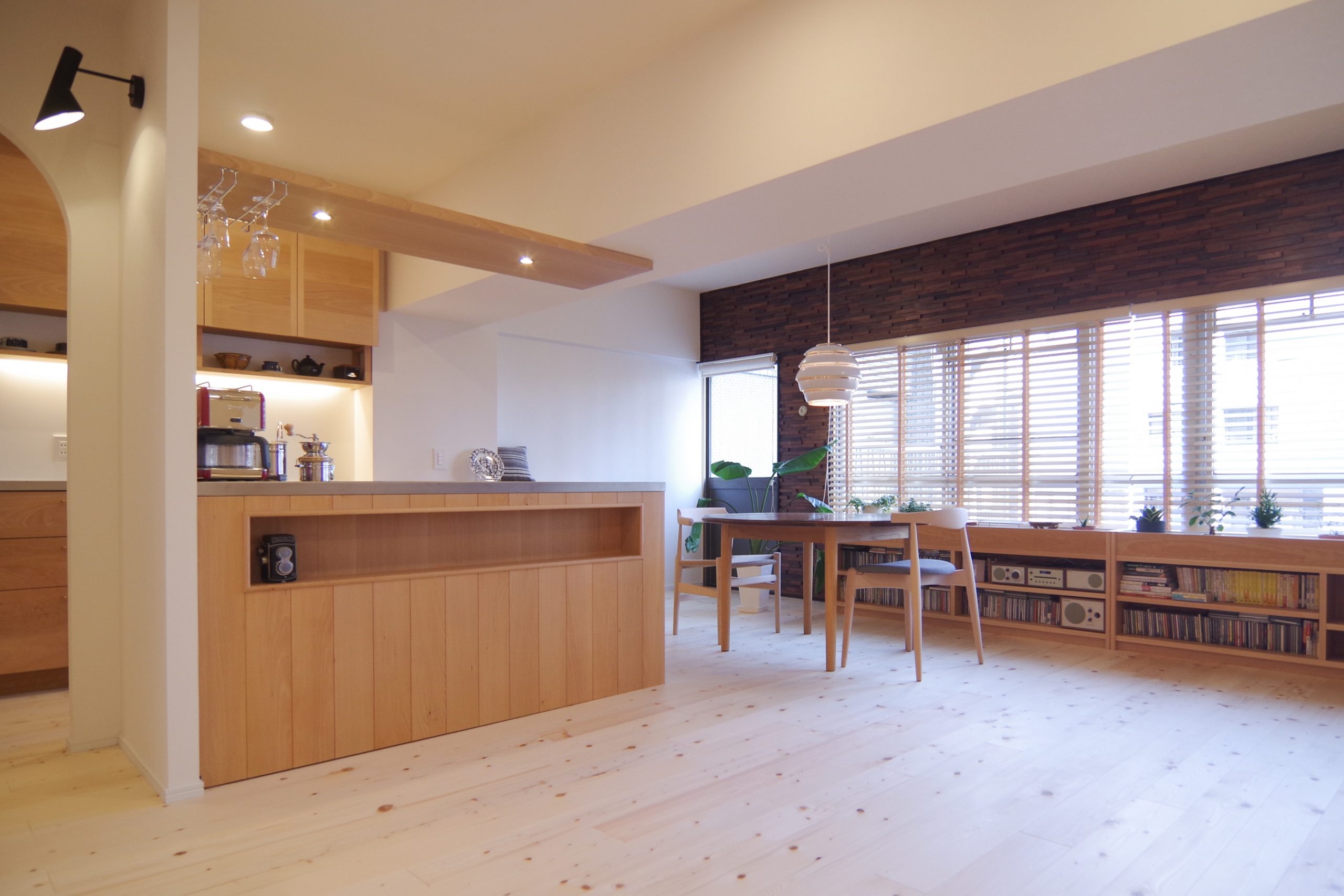 title: RENOVATION 05|マンション | Page No,120 | No.1 | sync-furniture | 株式会社 SYNC | 福岡県 家具工房 | オーダーメイドキッチン