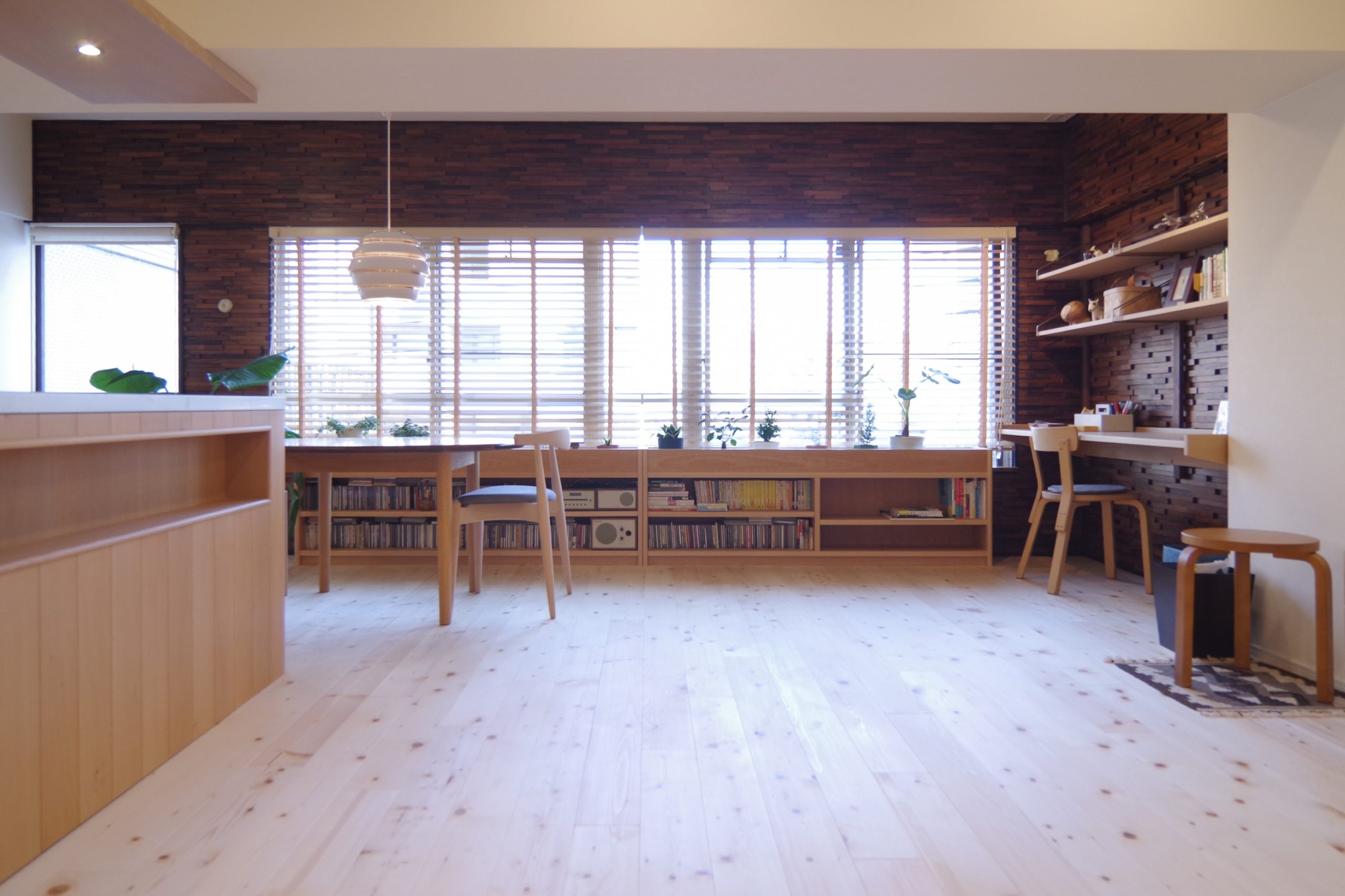 title: RENOVATION 05|マンション | Page No,120 | No.16 | sync-furniture | 株式会社 SYNC | 福岡県 家具工房 | オーダーメイドキッチン