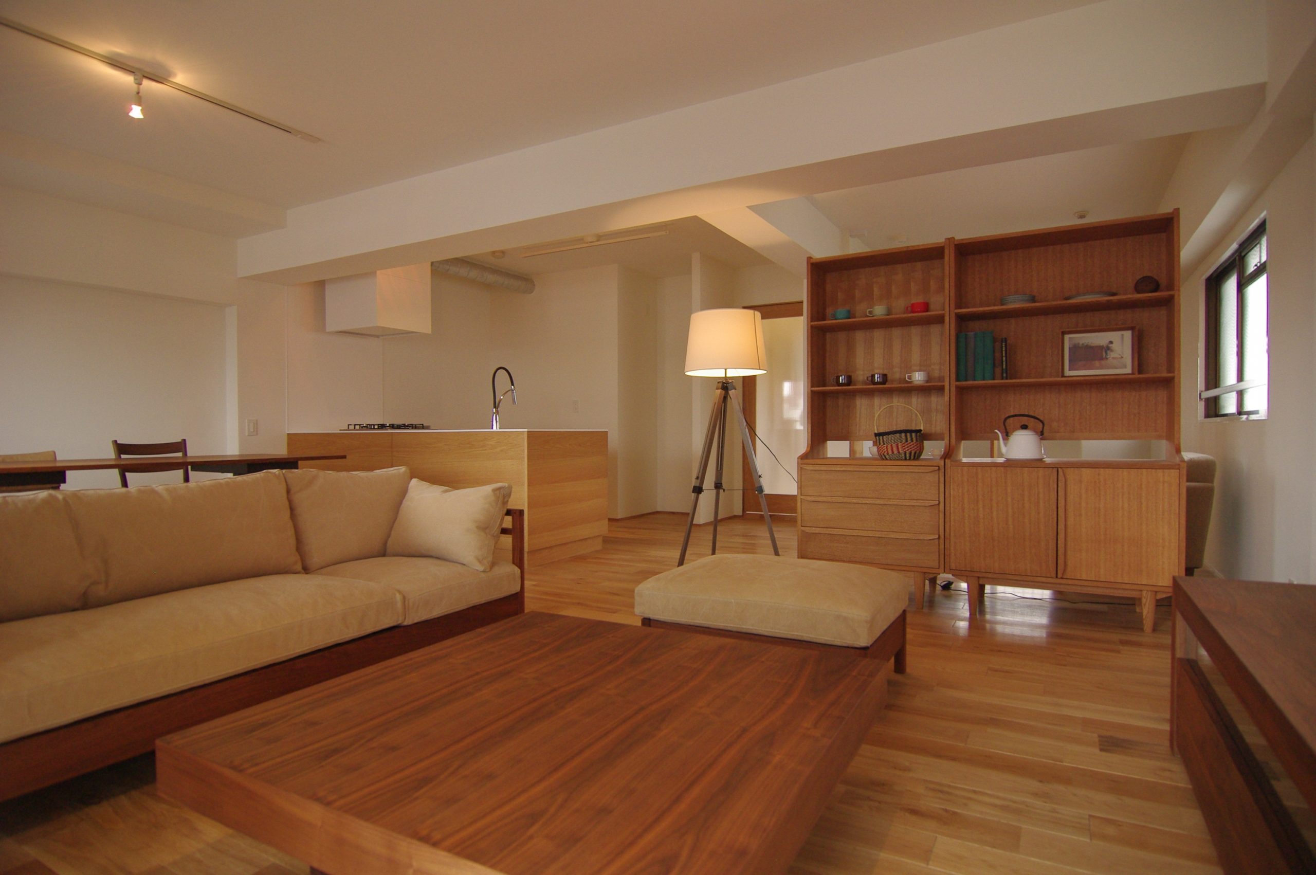 title: RENOVATION 03｜マンション | Page No,118 | No.23 | sync-furniture | 株式会社 SYNC | 福岡県 家具工房 | オーダーメイドキッチン