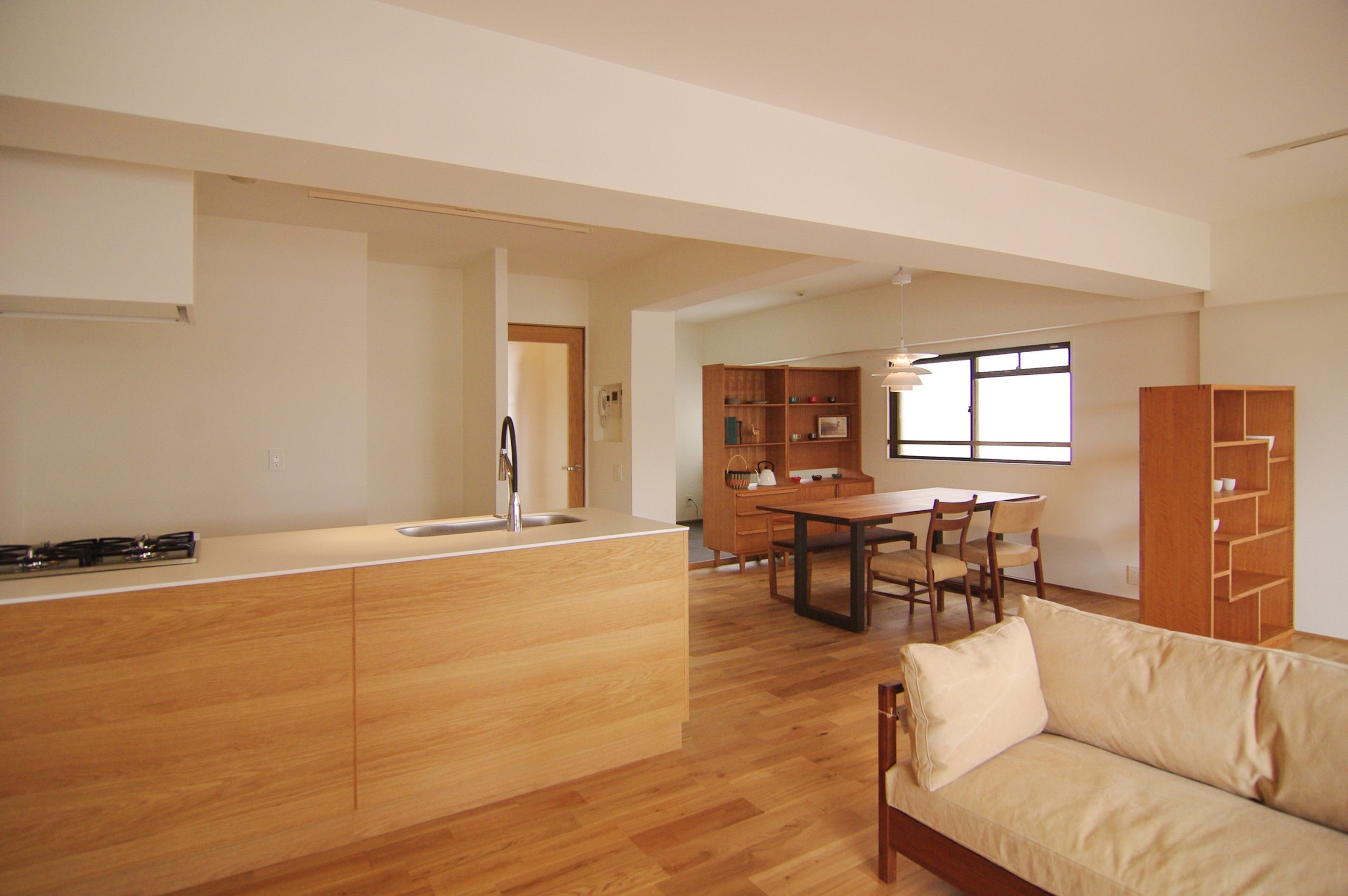 title: RENOVATION 03｜マンション | Page No,118 | No.1 | sync-furniture | 株式会社 SYNC | 福岡県 家具工房 | オーダーメイドキッチン