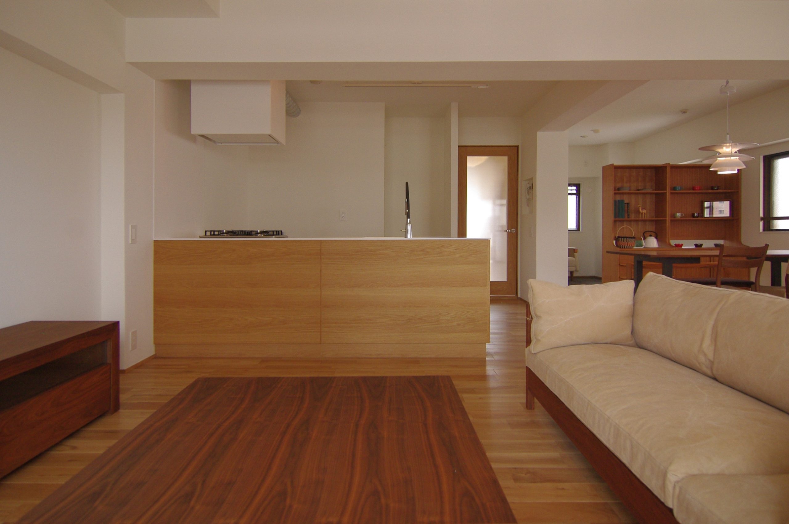 title: RENOVATION 03｜マンション | Page No,118 | No.31 | sync-furniture | 株式会社 SYNC | 福岡県 家具工房 | オーダーメイドキッチン