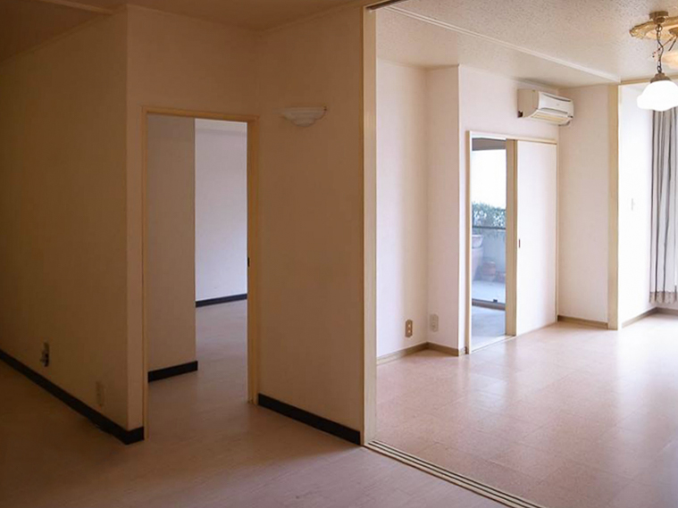 title: RENOVATION 07｜マンション | Page No,235 | No.6 | sync-furniture | 株式会社 SYNC | 福岡県 家具工房 | オーダーメイドキッチン