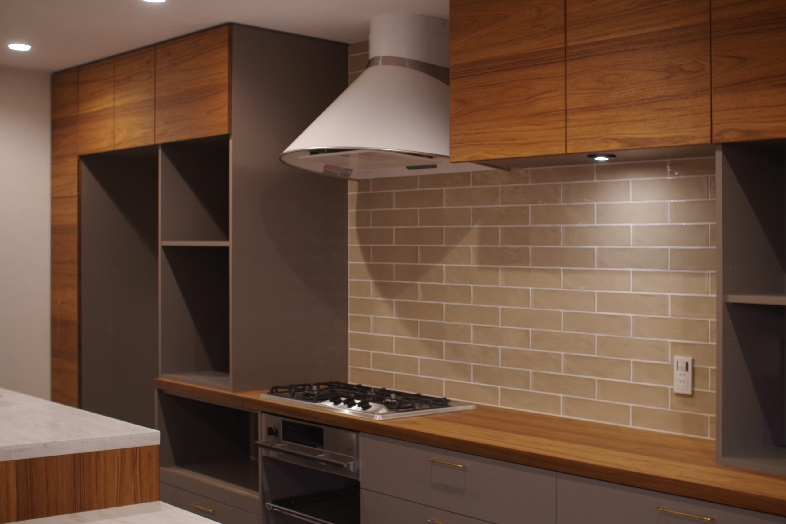 title: RENOVATION 07｜マンション | Page No,235 | No.14 | sync-furniture | 株式会社 SYNC | 福岡県 家具工房 | オーダーメイドキッチン