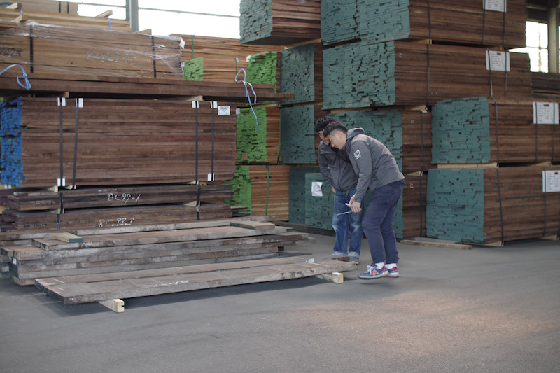 title: 04.12 fri | Page No,282 | No.1 | sync-furniture | 株式会社 SYNC | 福岡県 家具工房 | オーダーメイドキッチン