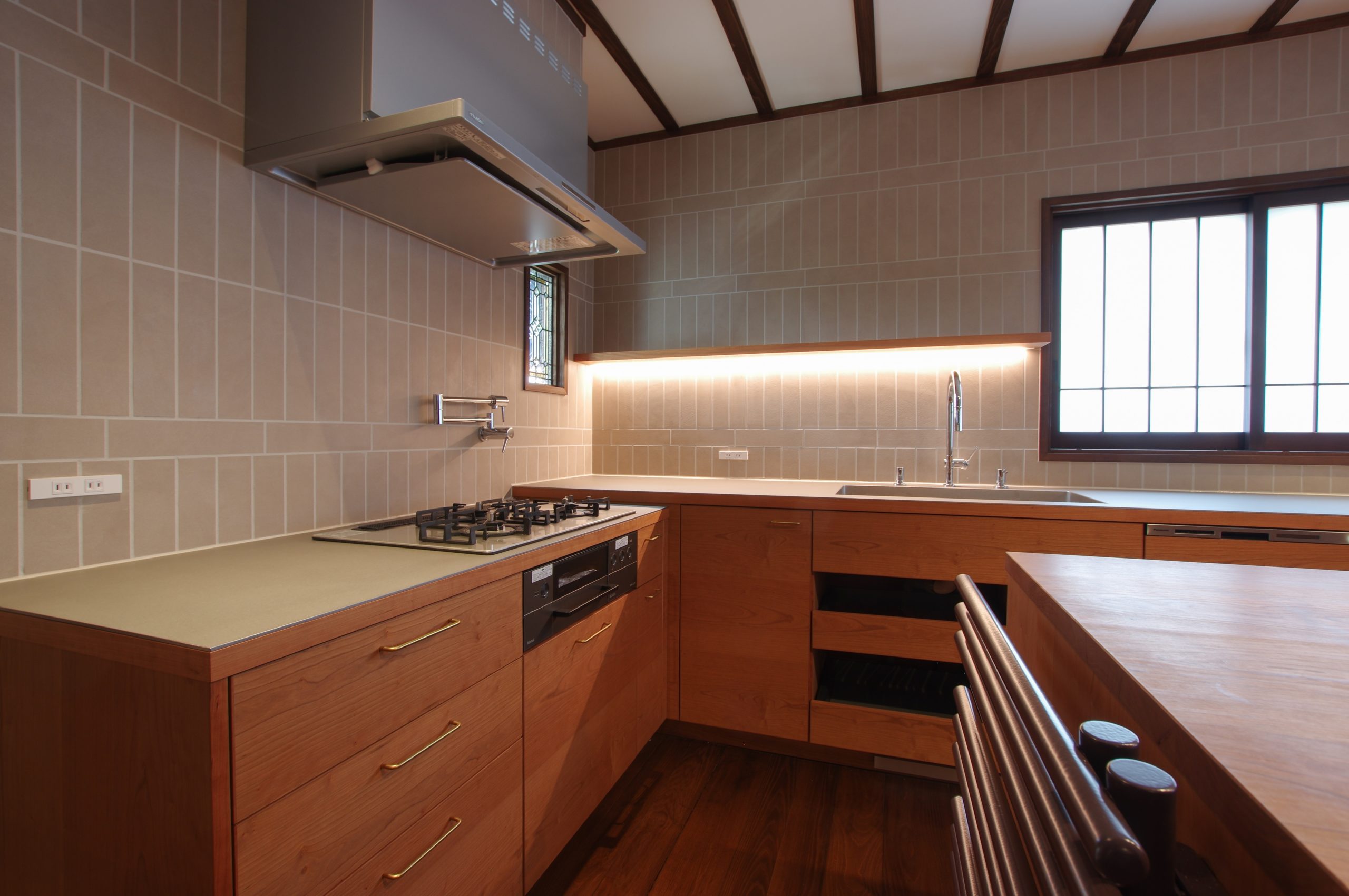 title: 08.25｜続いた現場もひと段落…？ | Page No,604 | No.4 | sync-furniture | 株式会社 SYNC | 福岡県 家具工房 | オーダーメイドキッチン