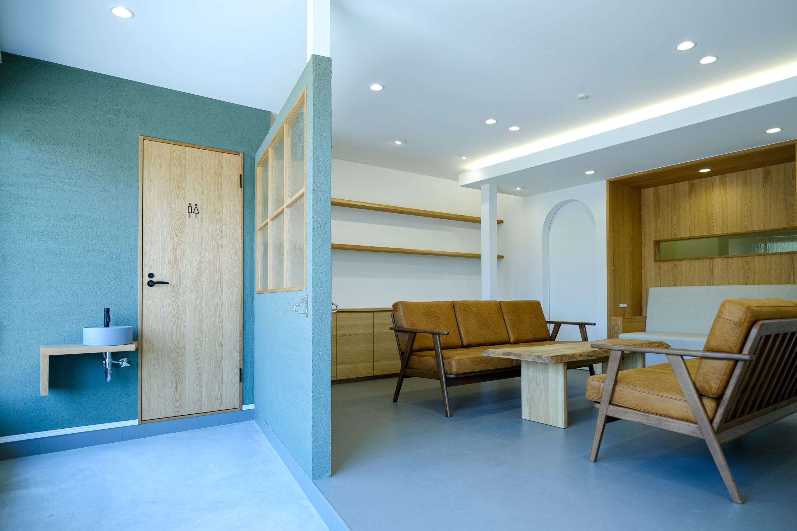 title: RENOVATION 10｜オフィス | Page No,612 | No.23 | sync-furniture | 株式会社 SYNC | 福岡県 家具工房 | オーダーメイドキッチン