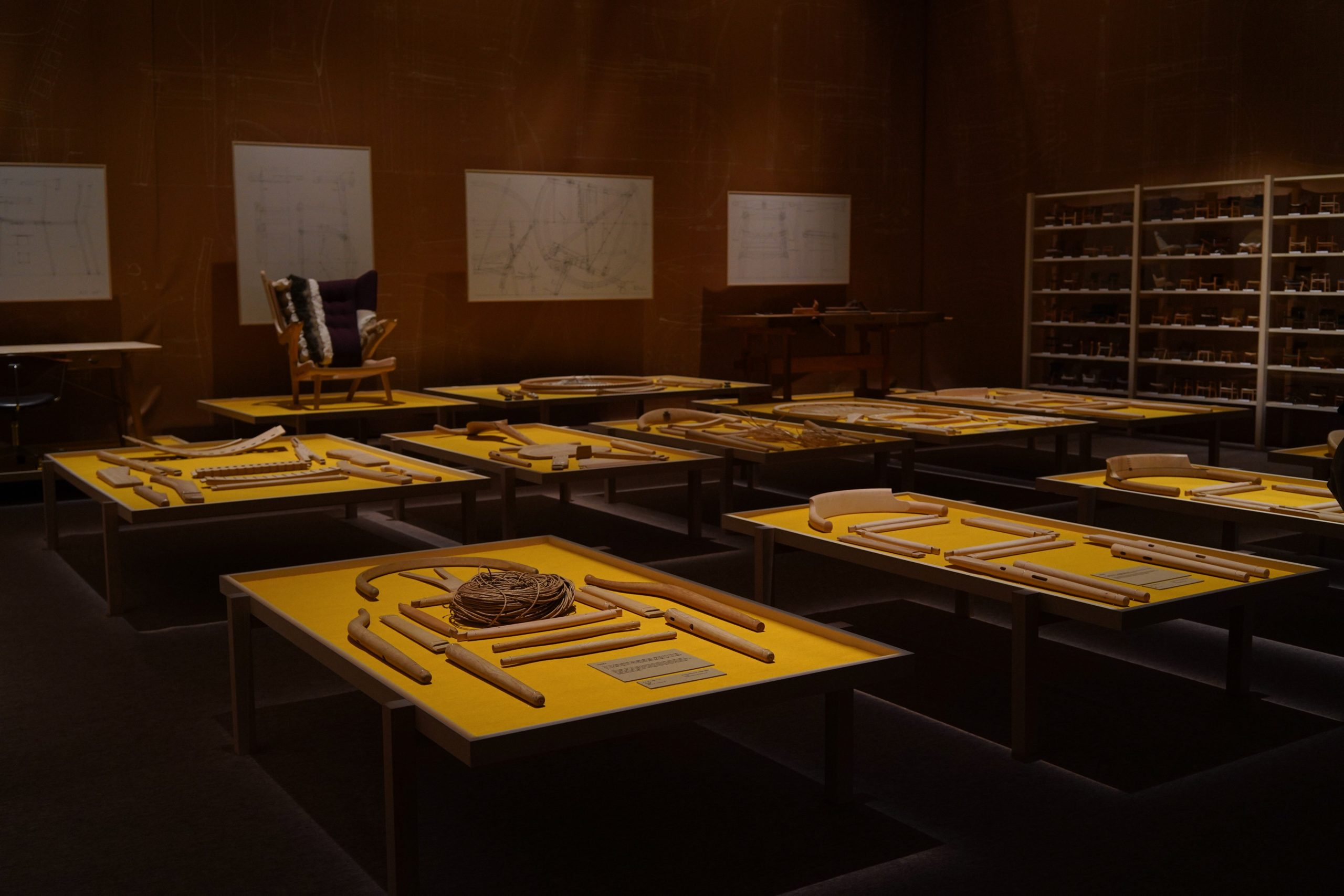 title: 12.22｜ハンス・ウェグナー展 | Page No,644 | No.3 | sync-furniture | 株式会社 SYNC | 福岡県 家具工房 | オーダーメイドキッチン