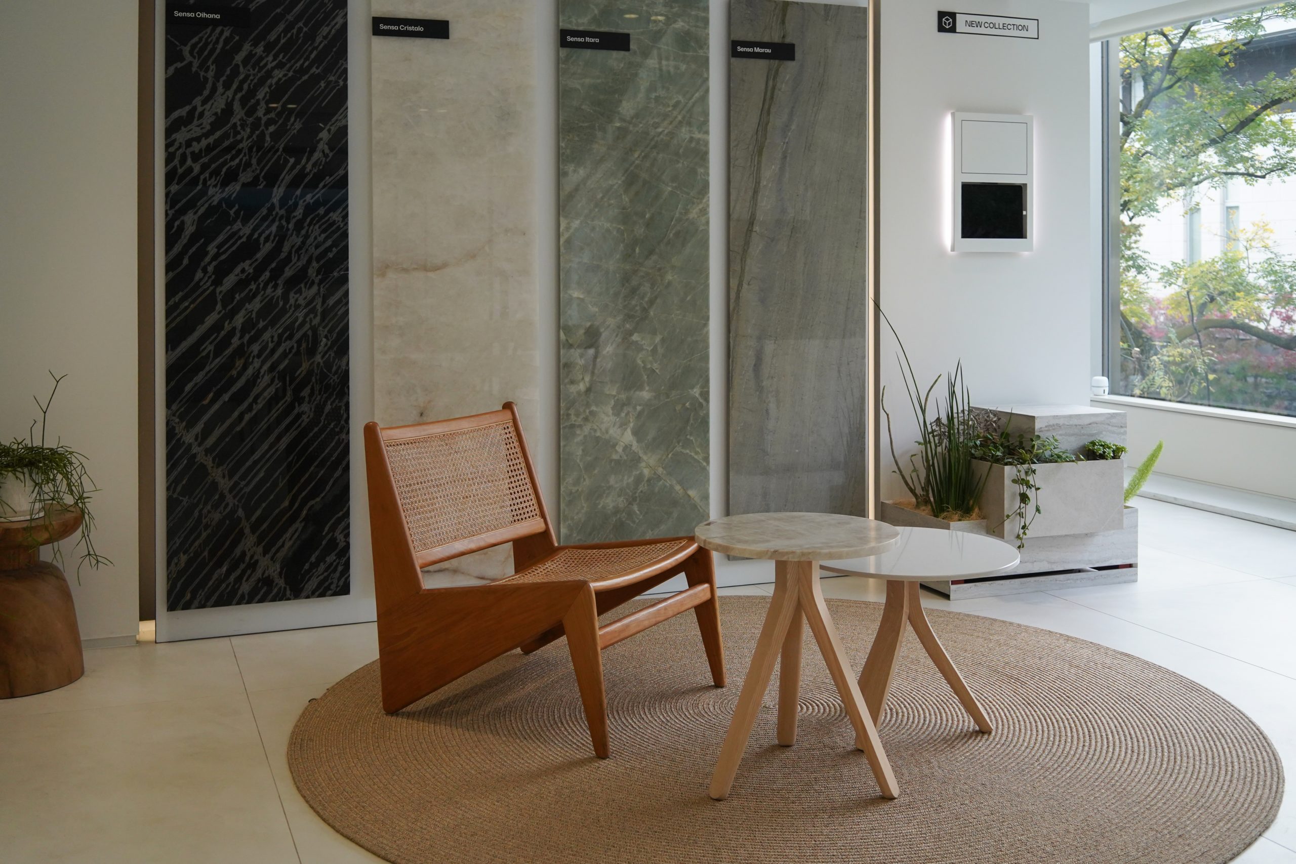 title: 12.10｜コセンティーノシティ東京の訪問 | Page No,636 | No.3 | sync-furniture | 株式会社 SYNC | 福岡県 家具工房 | オーダーメイドキッチン