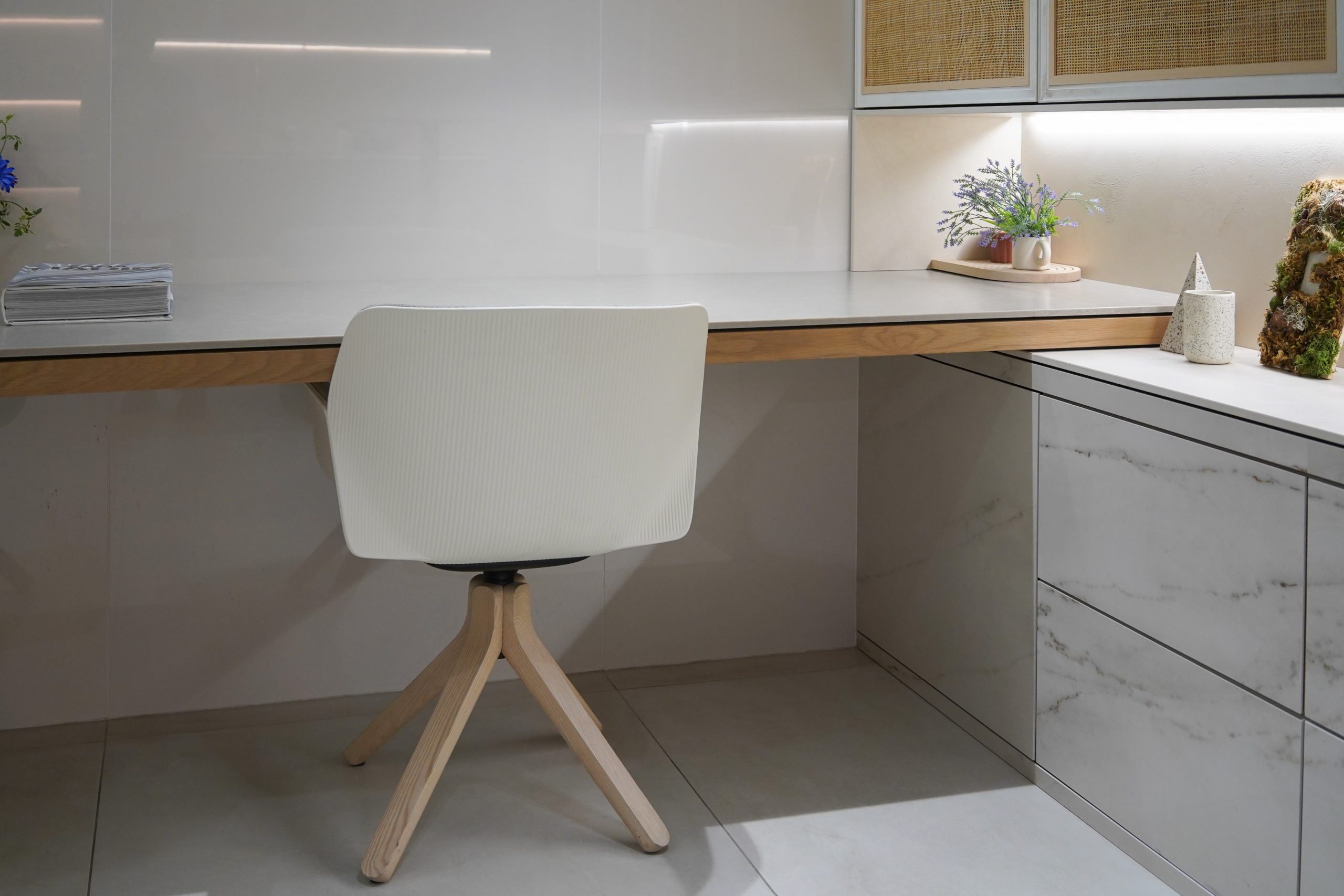 title: 12.10｜コセンティーノシティ東京の訪問 | Page No,636 | No.20 | sync-furniture | 株式会社 SYNC | 福岡県 家具工房 | オーダーメイドキッチン