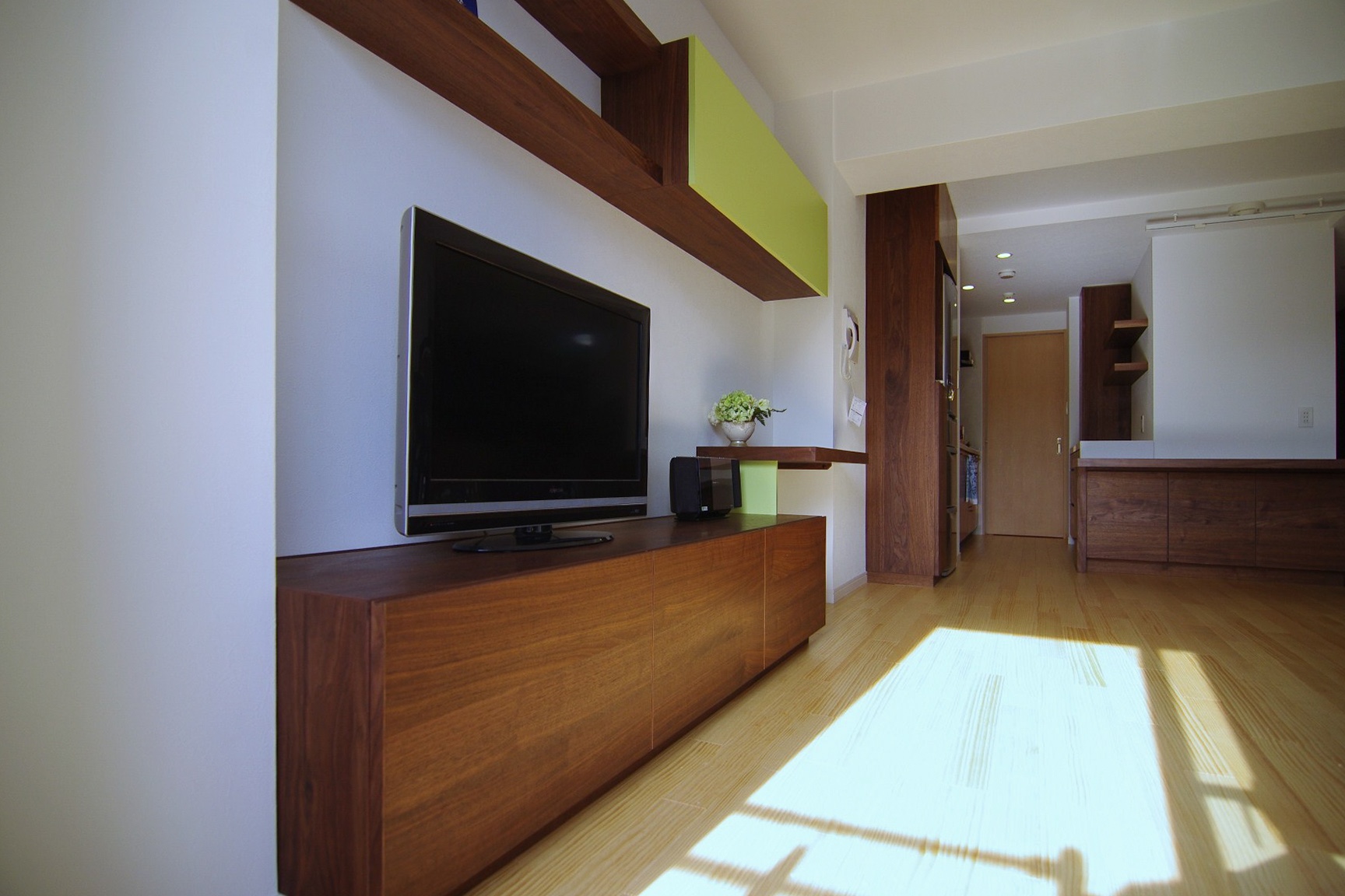 title: HOUSE 13 | Page No,4 | No.2 | sync-furniture | 株式会社 SYNC | 福岡県 家具工房 | オーダーメイドキッチン