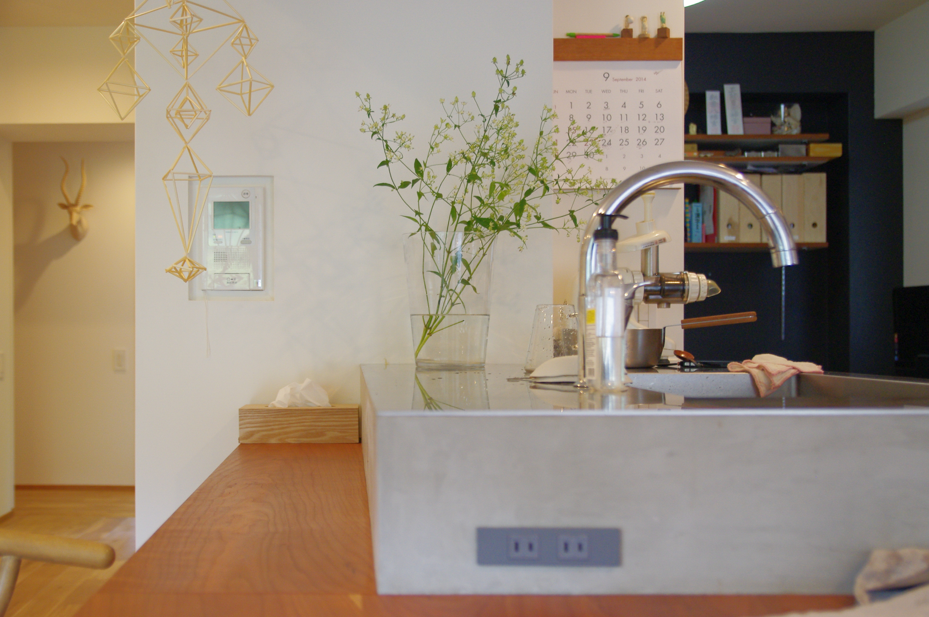 title: HOUSE 23 | Page No,18 | No.7 | sync-furniture | 株式会社 SYNC | 福岡県 家具工房 | オーダーメイドキッチン