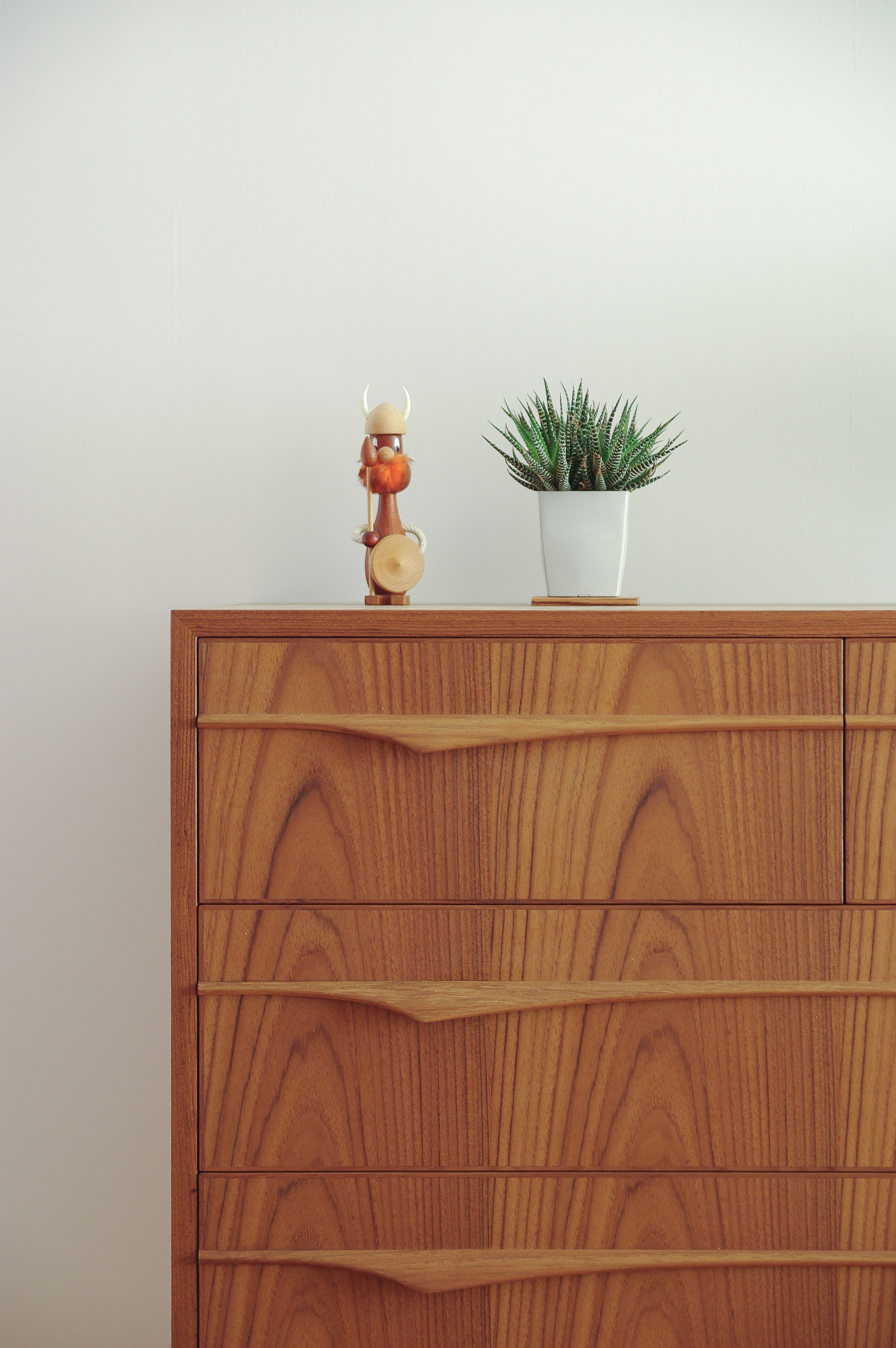 title: HOUSE 32 | Page No,34 | No.3 | sync-furniture | 株式会社 SYNC | 福岡県 家具工房 | オーダーメイドキッチン