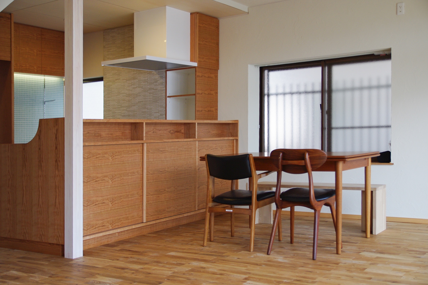 title: HOUSE 38 | Page No,40 | No.3 | sync-furniture | 株式会社 SYNC | 福岡県 家具工房 | オーダーメイドキッチン