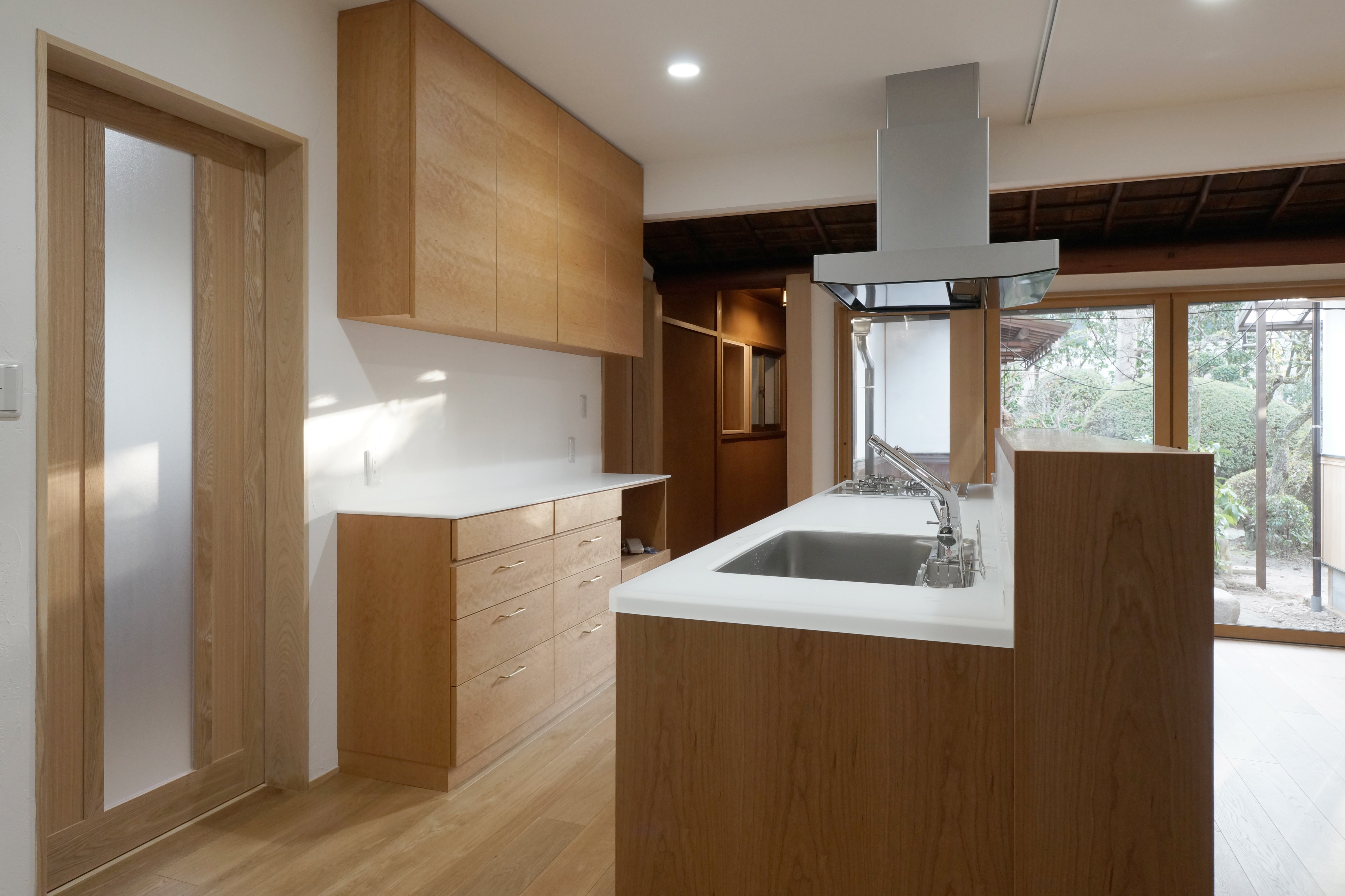 title: HOUSE 47 | Page No,50 | No.6 | sync-furniture | 株式会社 SYNC | 福岡県 家具工房 | オーダーメイドキッチン