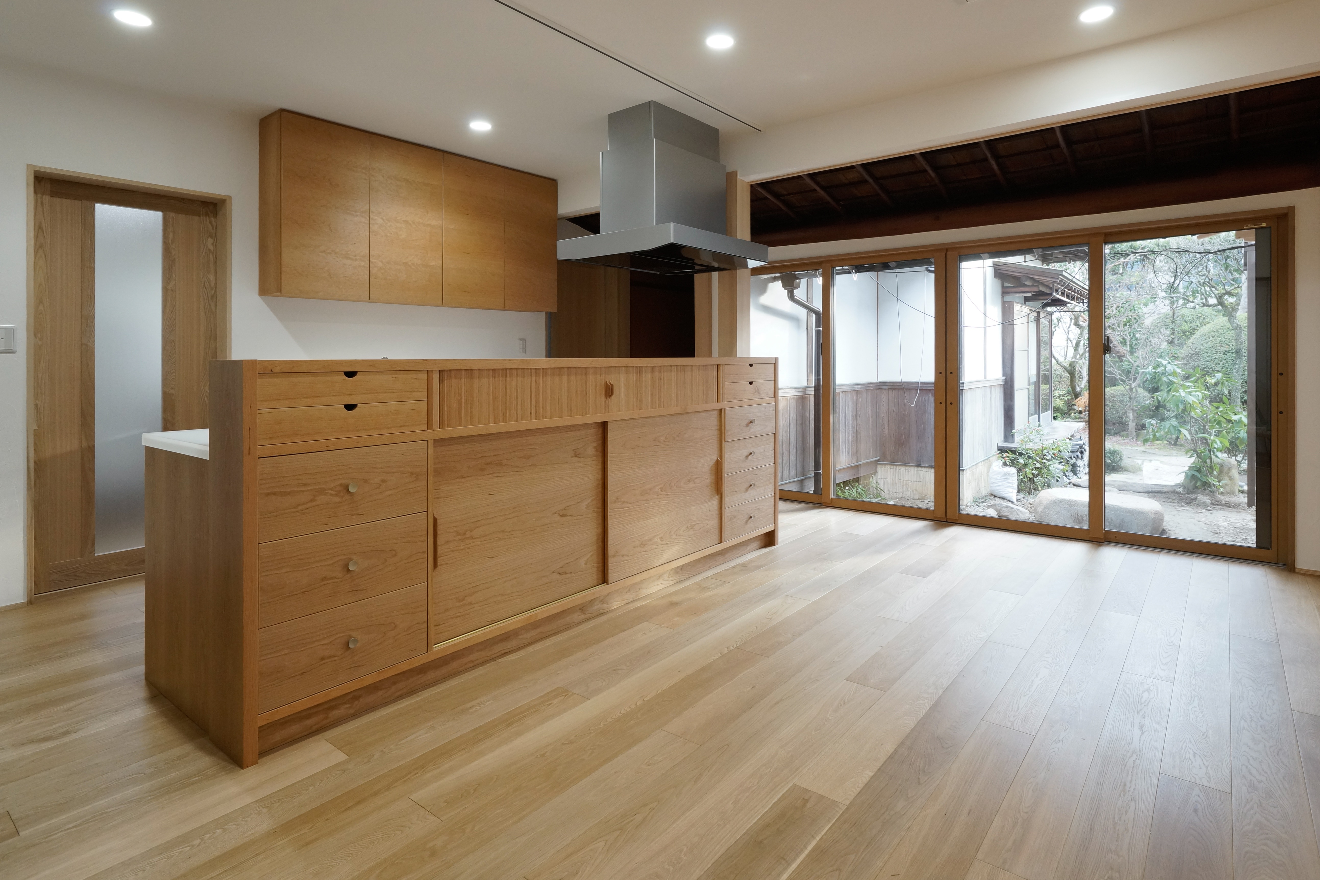 title: HOUSE 47 | Page No,50 | No.3 | sync-furniture | 株式会社 SYNC | 福岡県 家具工房 | オーダーメイドキッチン