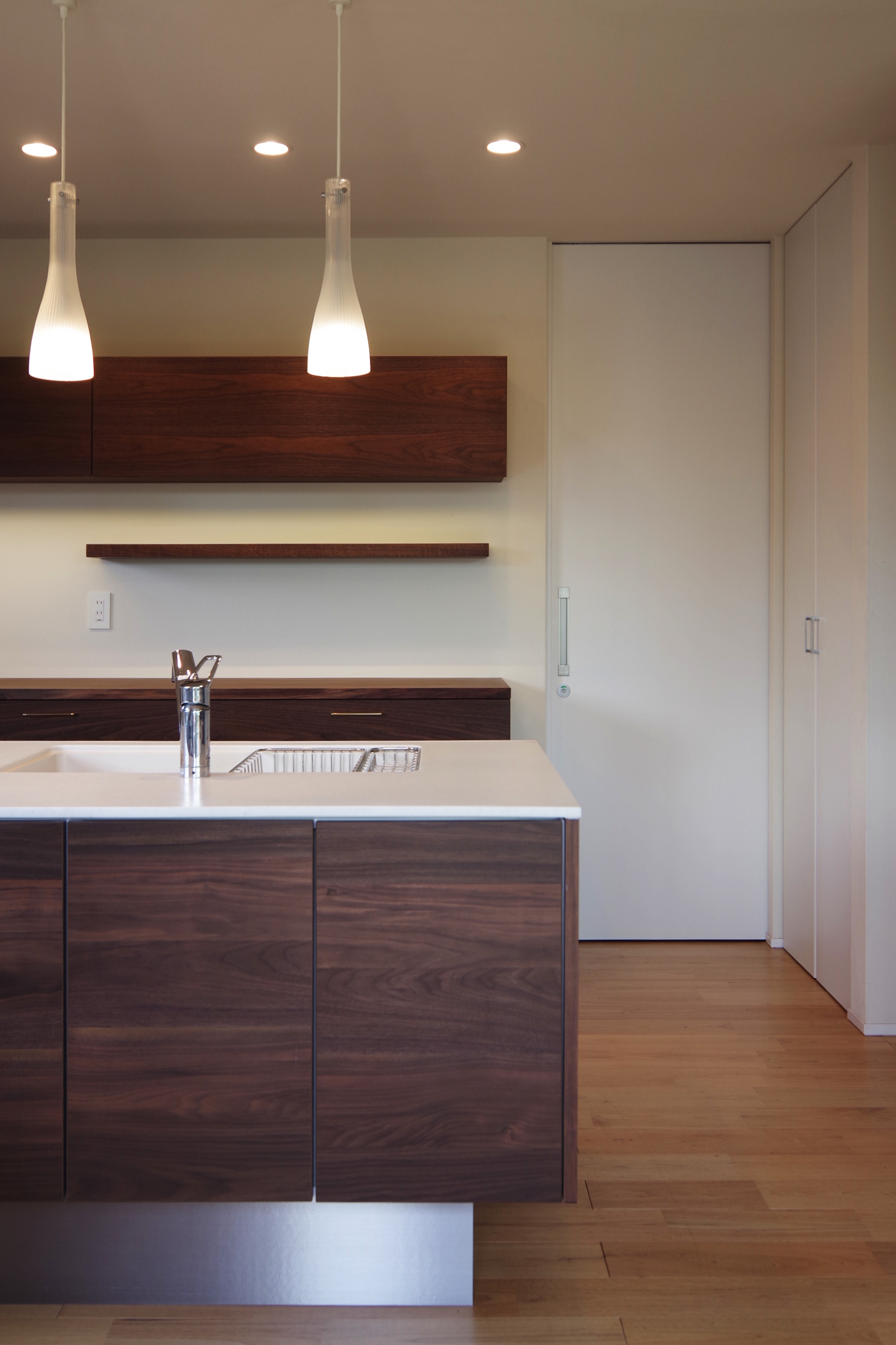 title: HOUSE 55 | Page No,59 | No.4 | sync-furniture | 株式会社 SYNC | 福岡県 家具工房 | オーダーメイドキッチン