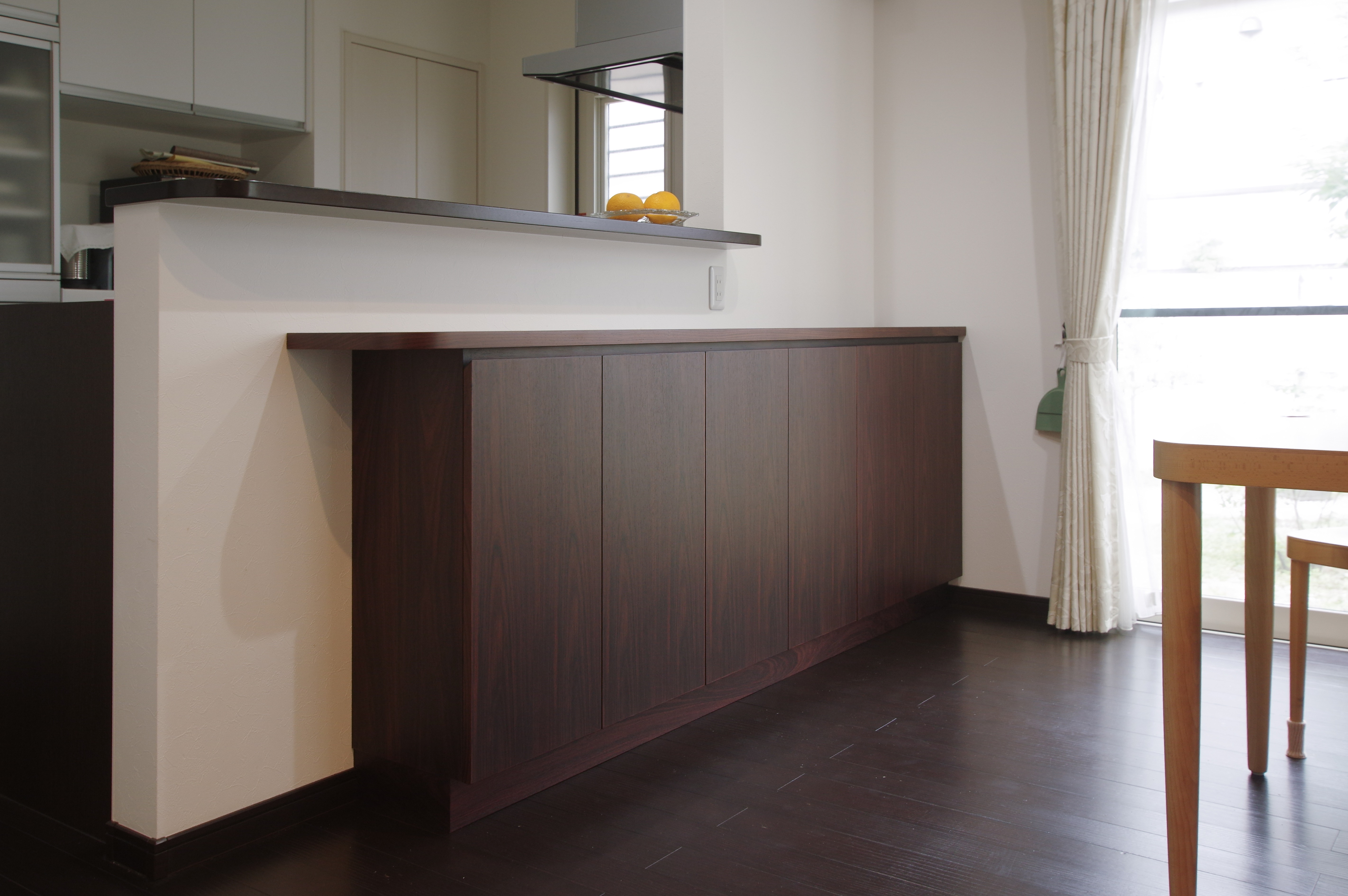 title: HOUSE 185 | Page No,198 | No.1 | sync-furniture | 株式会社 SYNC | 福岡県 家具工房 | オーダーメイドキッチン