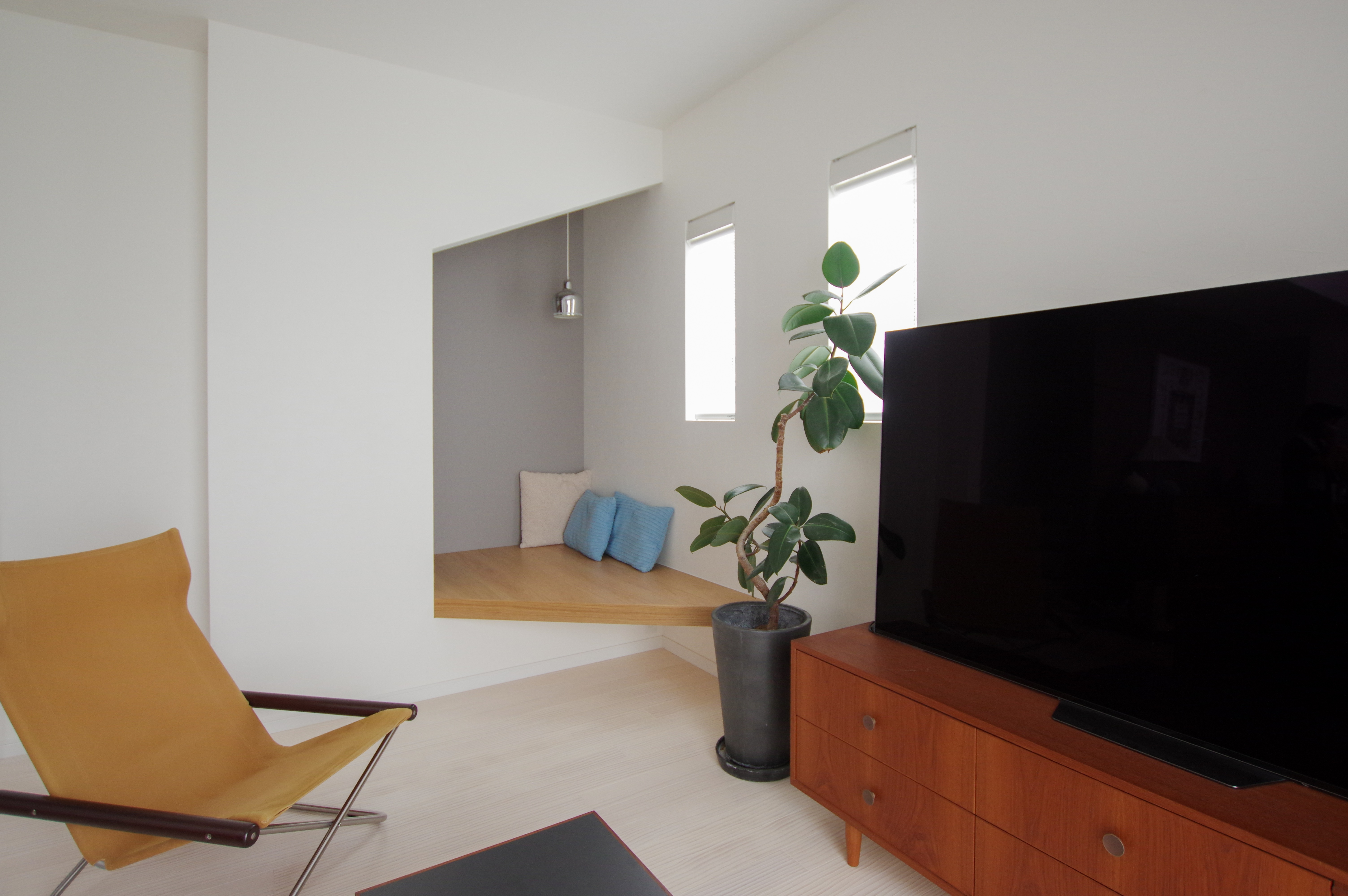 title: HOUSE 198 | Page No,211 | No.13 | sync-furniture | 株式会社 SYNC | 福岡県 家具工房 | オーダーメイドキッチン