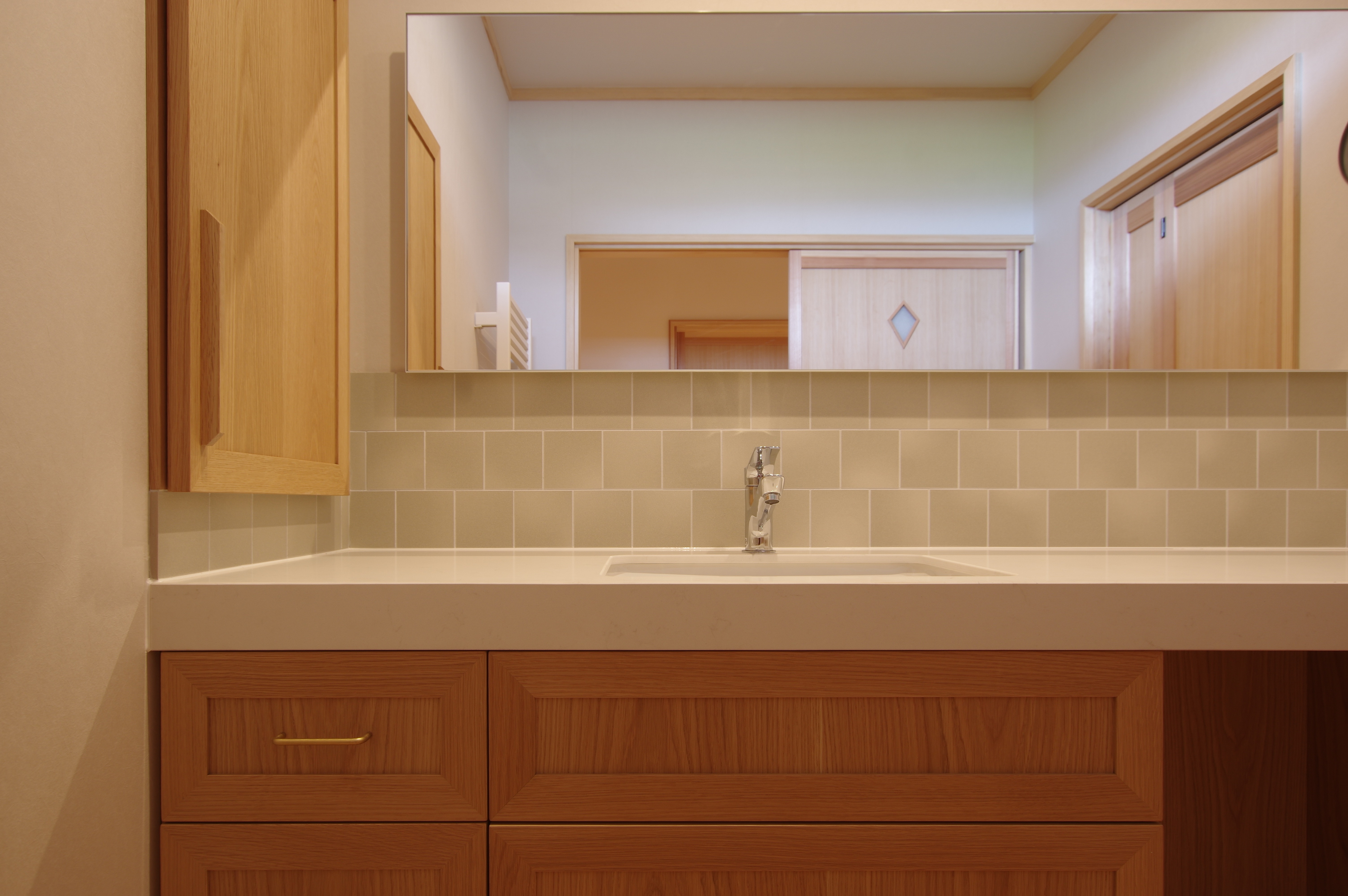 title: HOUSE 268 | Page No,285 | No.9 | sync-furniture | 株式会社 SYNC | 福岡県 家具工房 | オーダーメイドキッチン