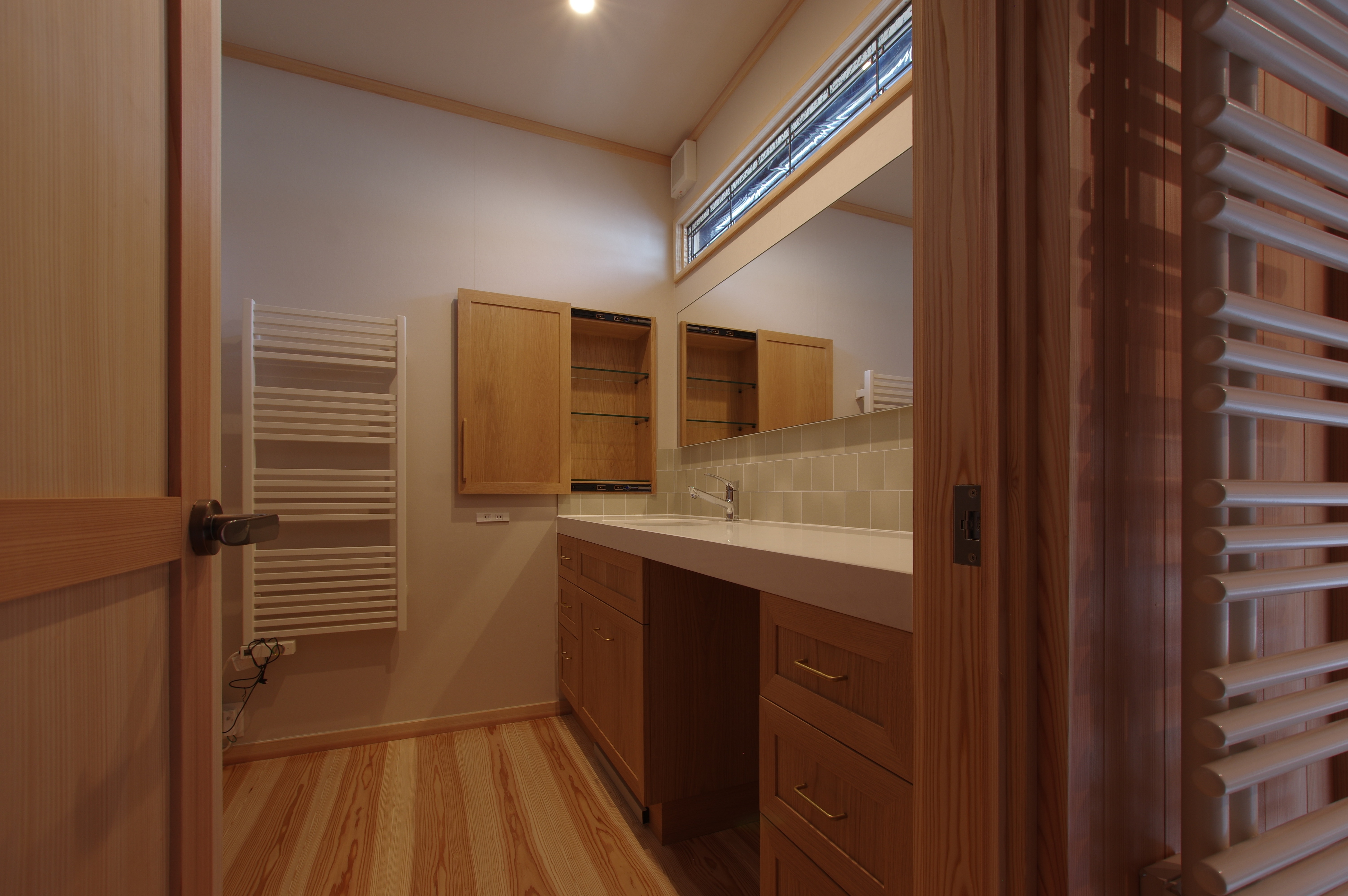 title: HOUSE 268 | Page No,285 | No.13 | sync-furniture | 株式会社 SYNC | 福岡県 家具工房 | オーダーメイドキッチン