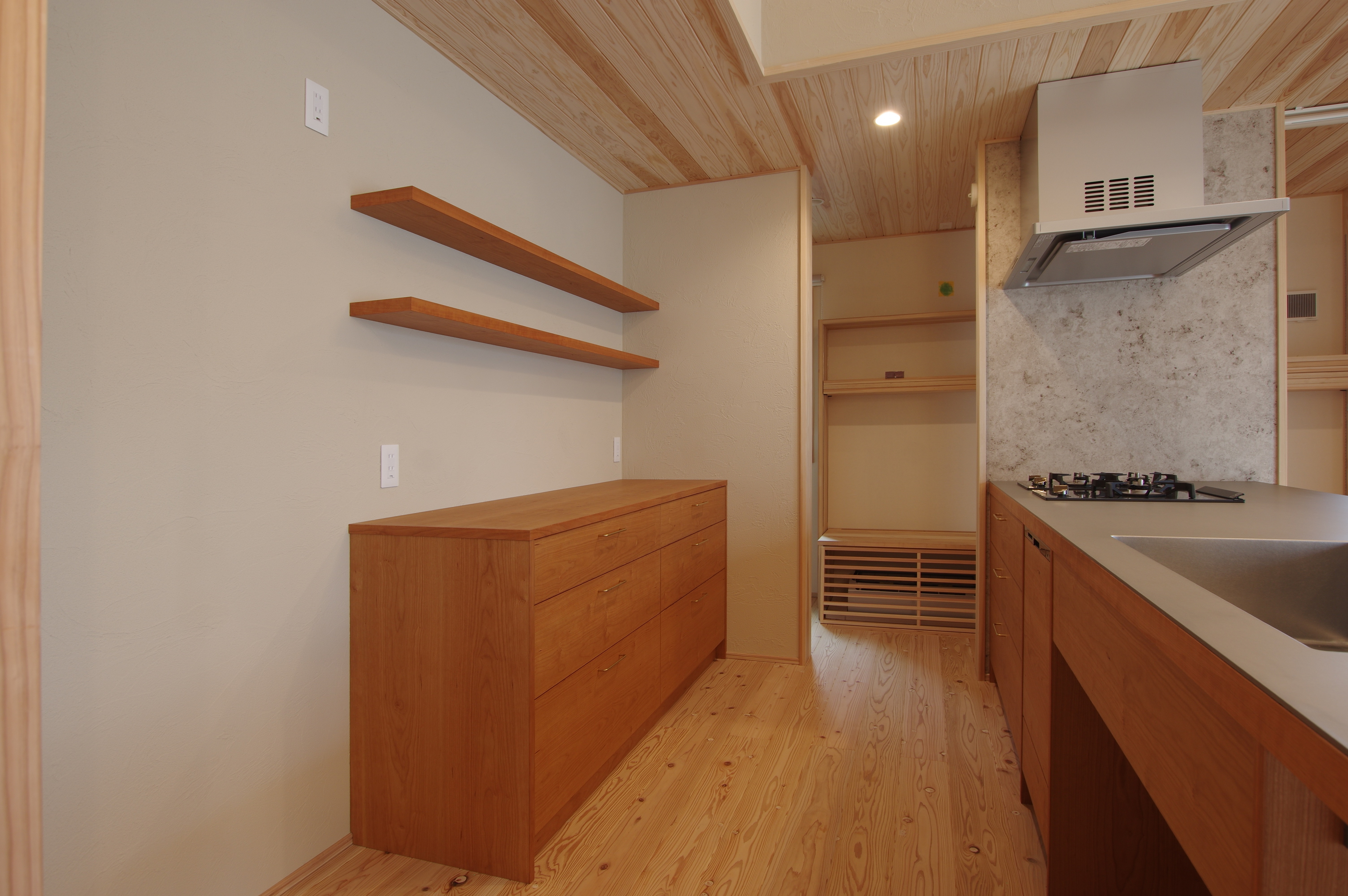 title: HOUSE 269 | Page No,287 | No.4 | sync-furniture | 株式会社 SYNC | 福岡県 家具工房 | オーダーメイドキッチン