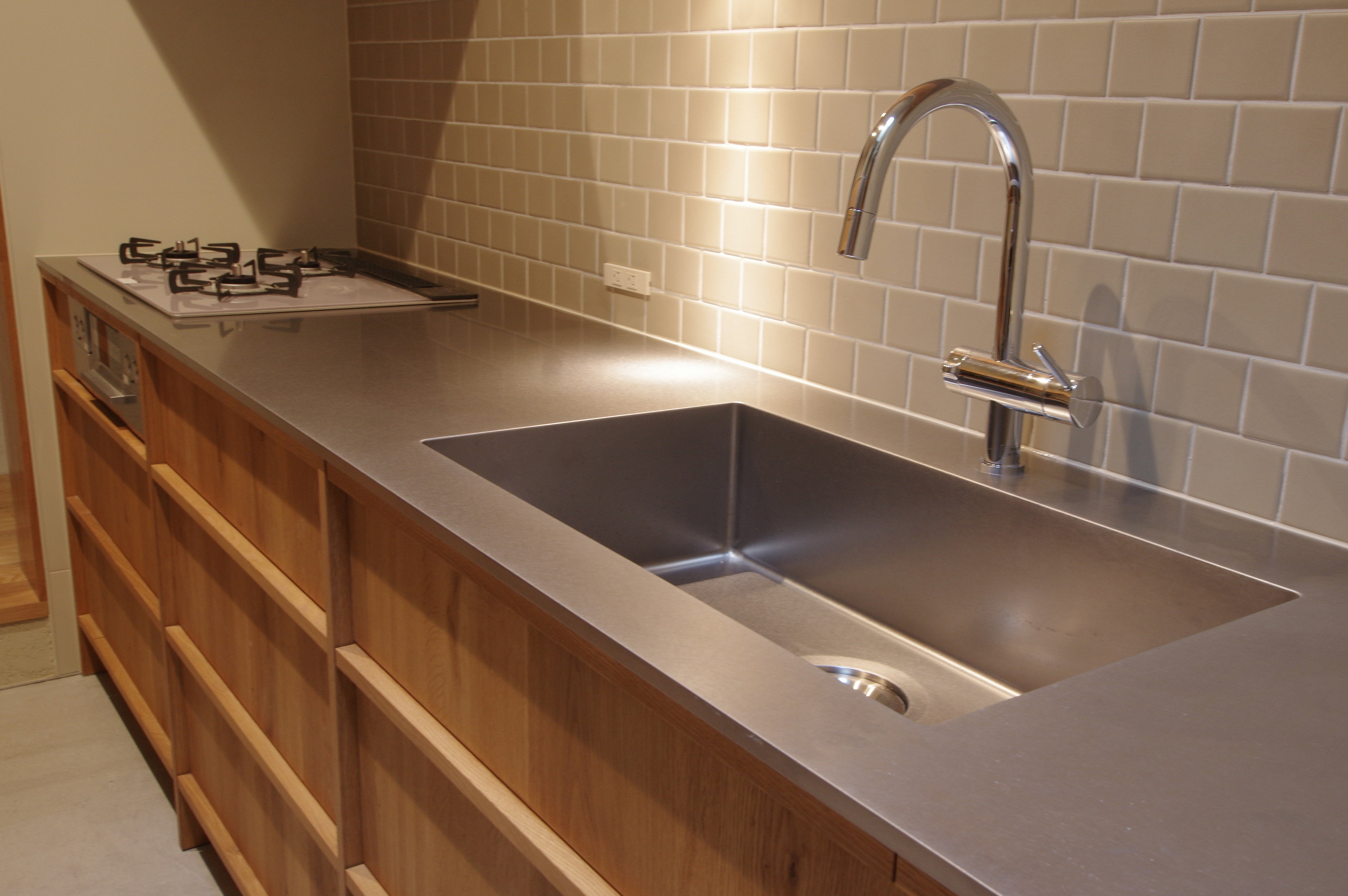 title: HOUSE 271 | Page No,289 | No.7 | sync-furniture | 株式会社 SYNC | 福岡県 家具工房 | オーダーメイドキッチン