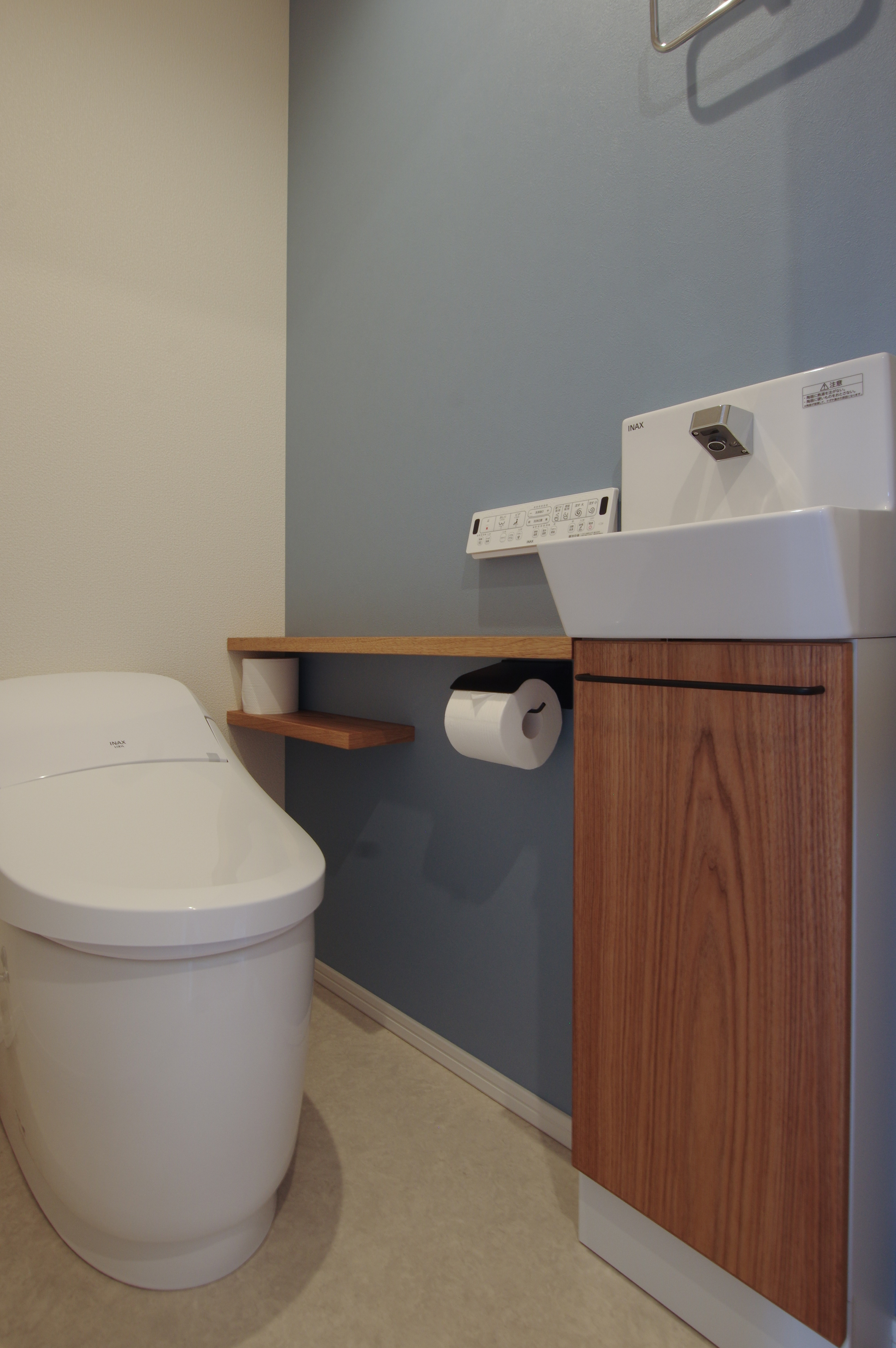 title: HOUSE 272 | Page No,290 | No.10 | sync-furniture | 株式会社 SYNC | 福岡県 家具工房 | オーダーメイドキッチン