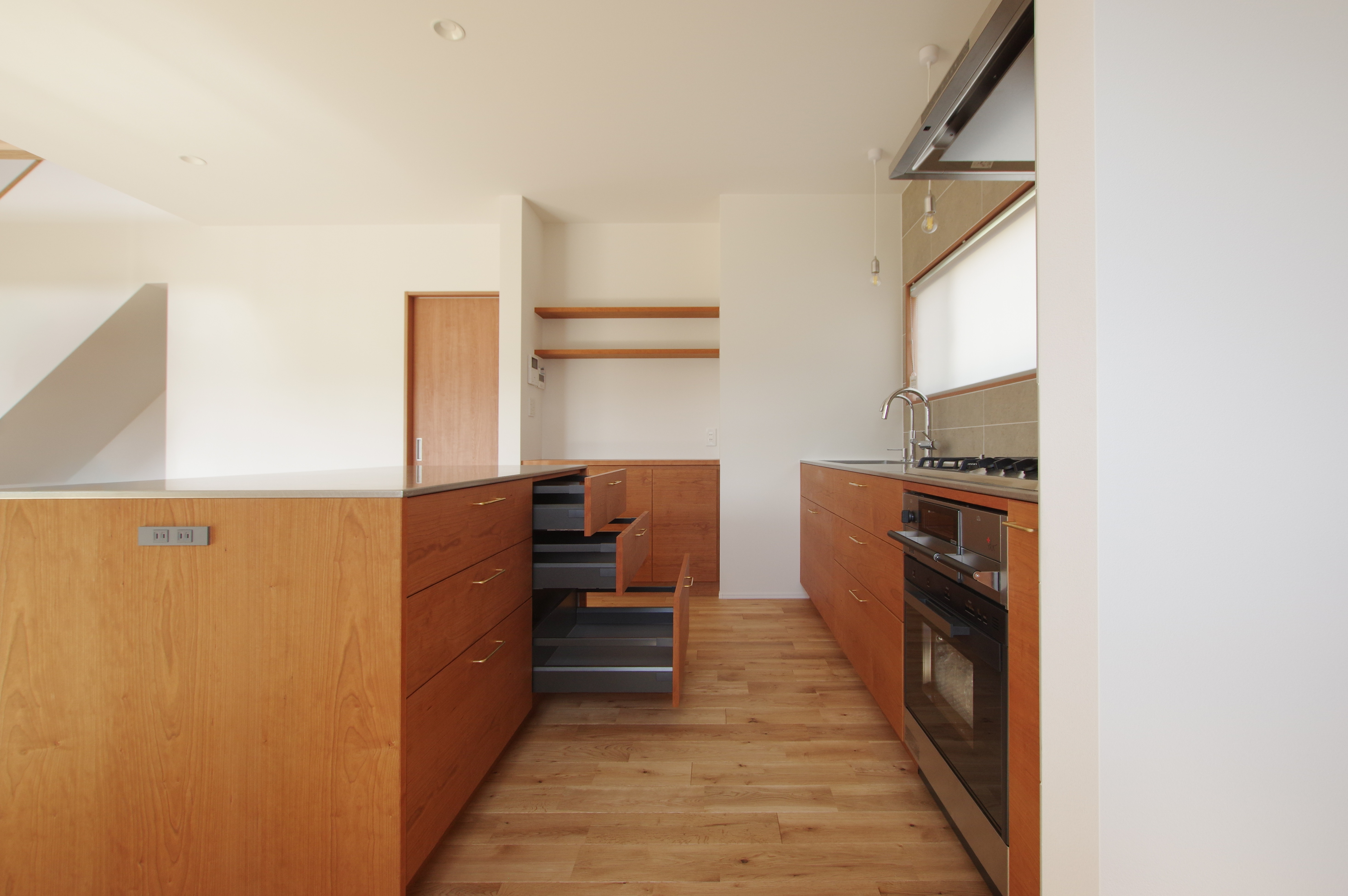 title: HOUSE 274 | Page No,293 | No.4 | sync-furniture | 株式会社 SYNC | 福岡県 家具工房 | オーダーメイドキッチン