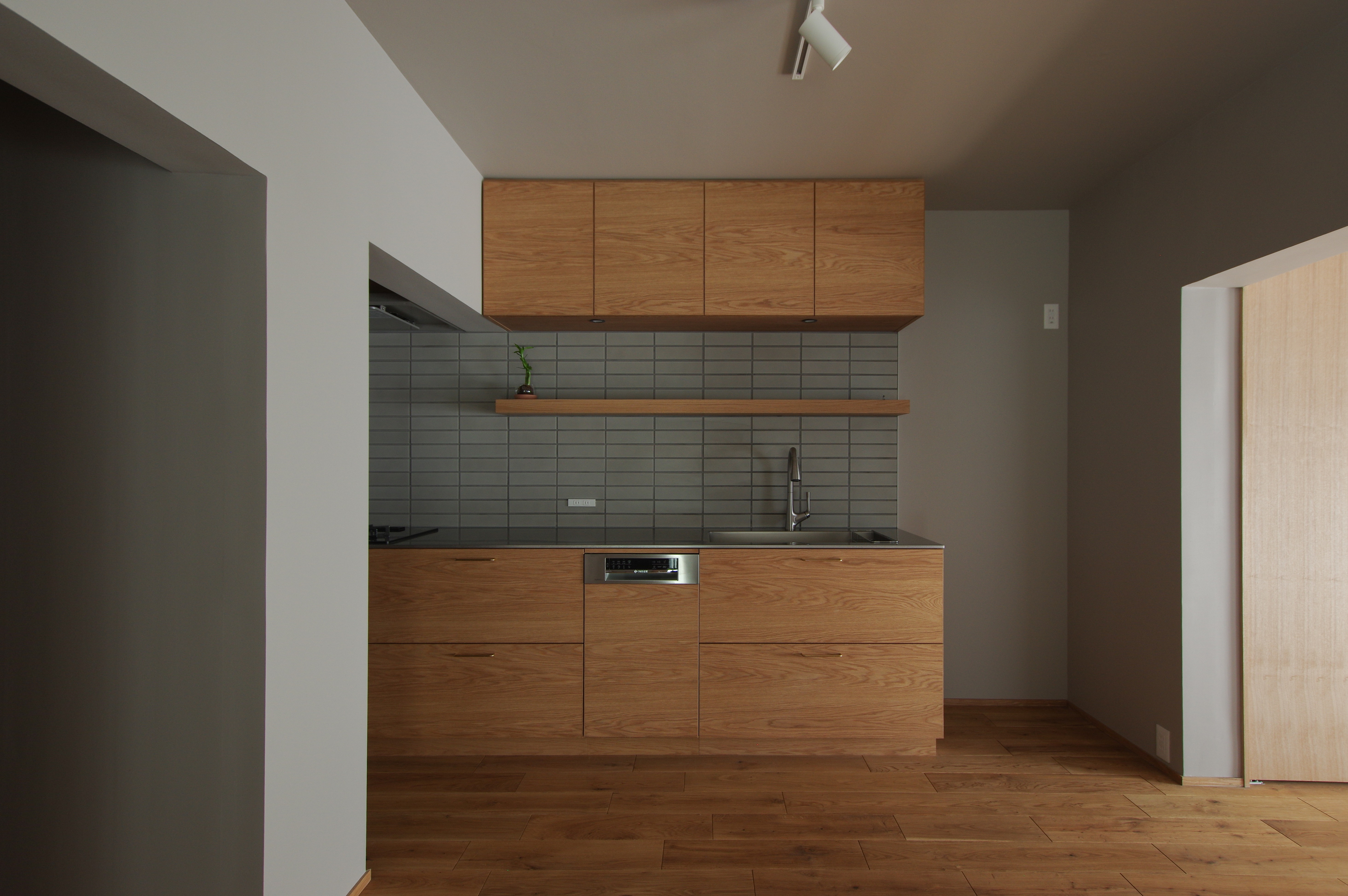 title: HOUSE 275 | Page No,294 | No.1 | sync-furniture | 株式会社 SYNC | 福岡県 家具工房 | オーダーメイドキッチン