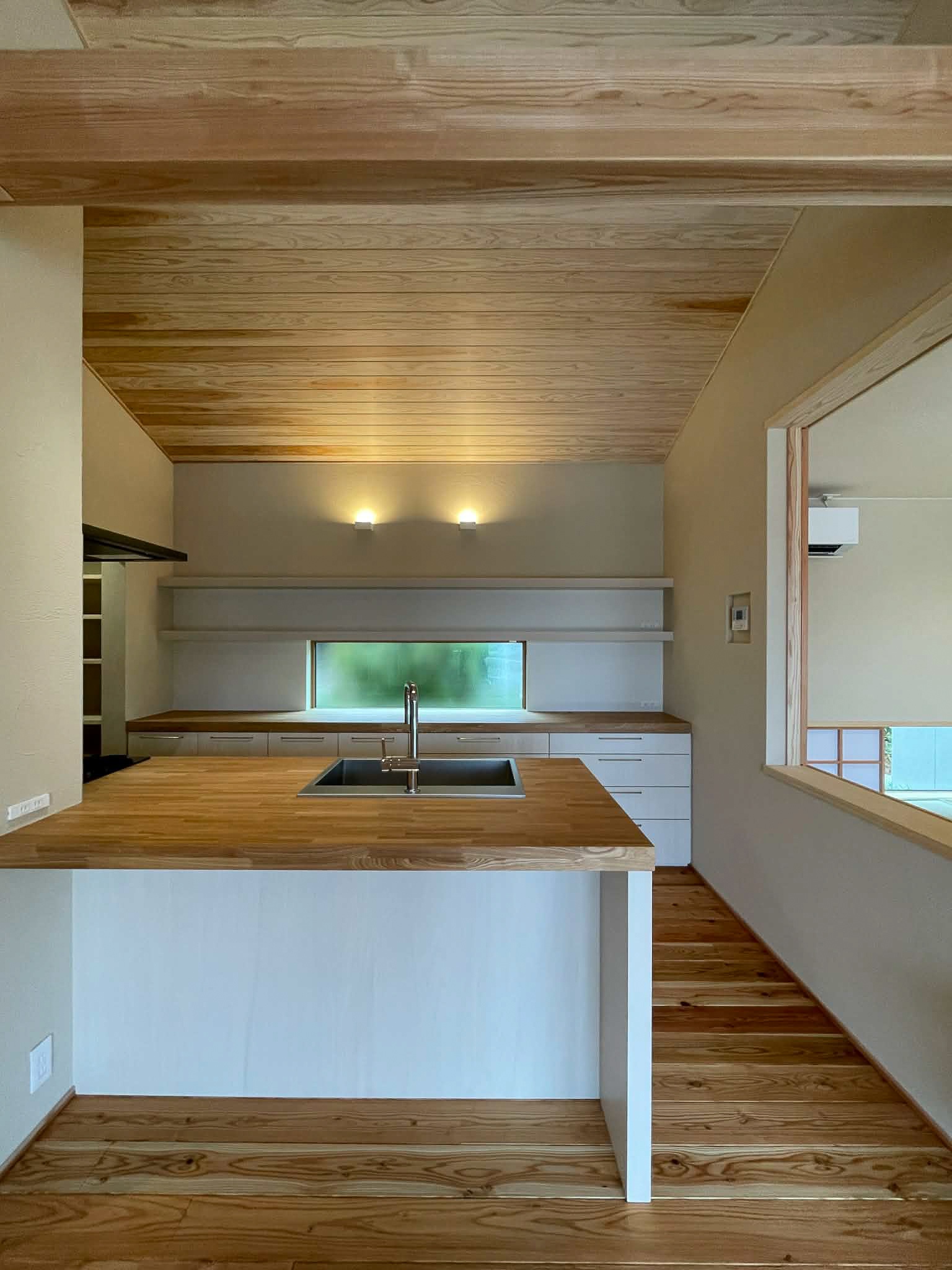 title: HOUSE 277 | Page No,299 | No.1 | sync-furniture | 株式会社 SYNC | 福岡県 家具工房 | オーダーメイドキッチン