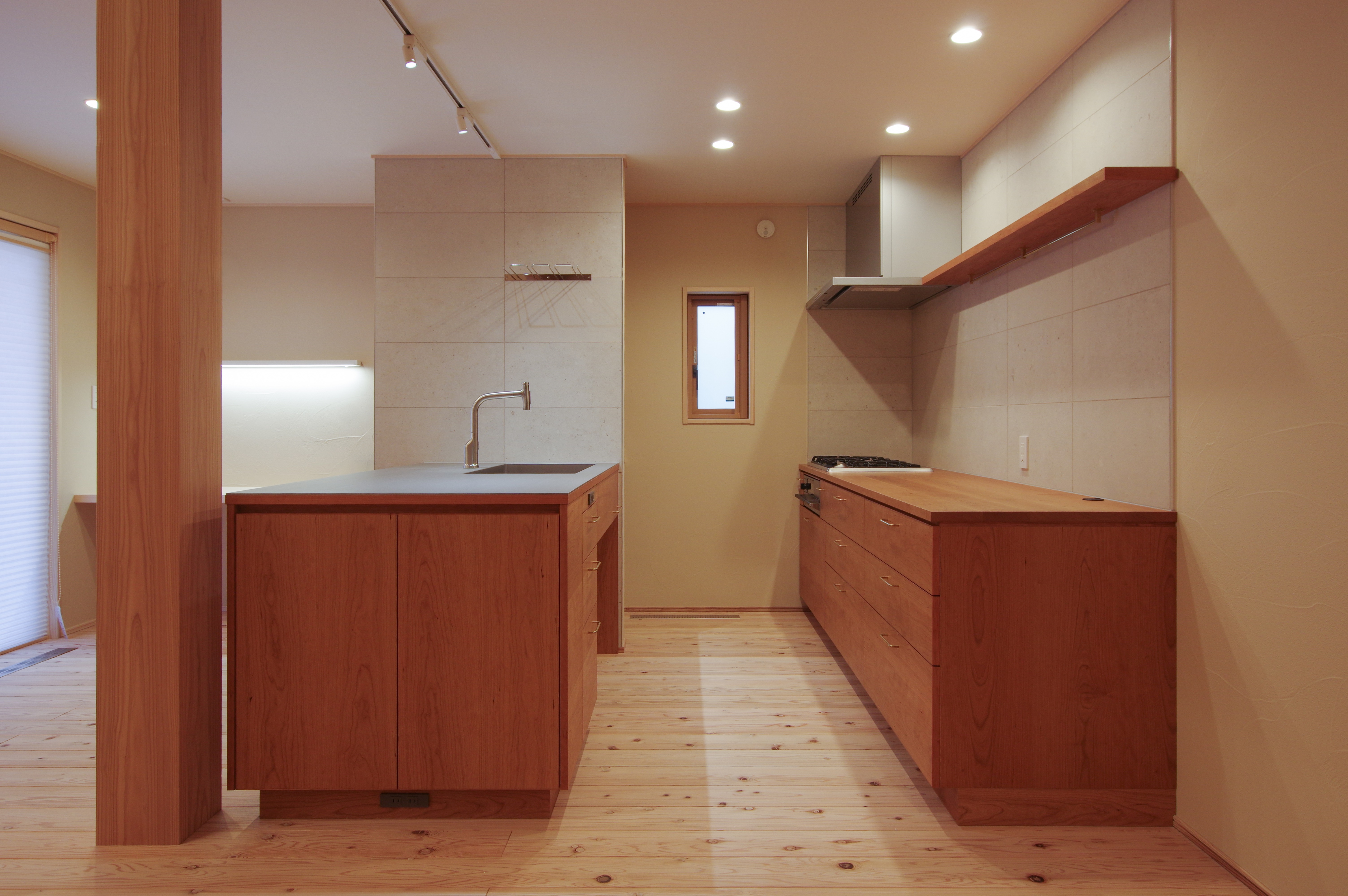 title: HOUSE 280 | Page No,307 | No.2 | sync-furniture | 株式会社 SYNC | 福岡県 家具工房 | オーダーメイドキッチン