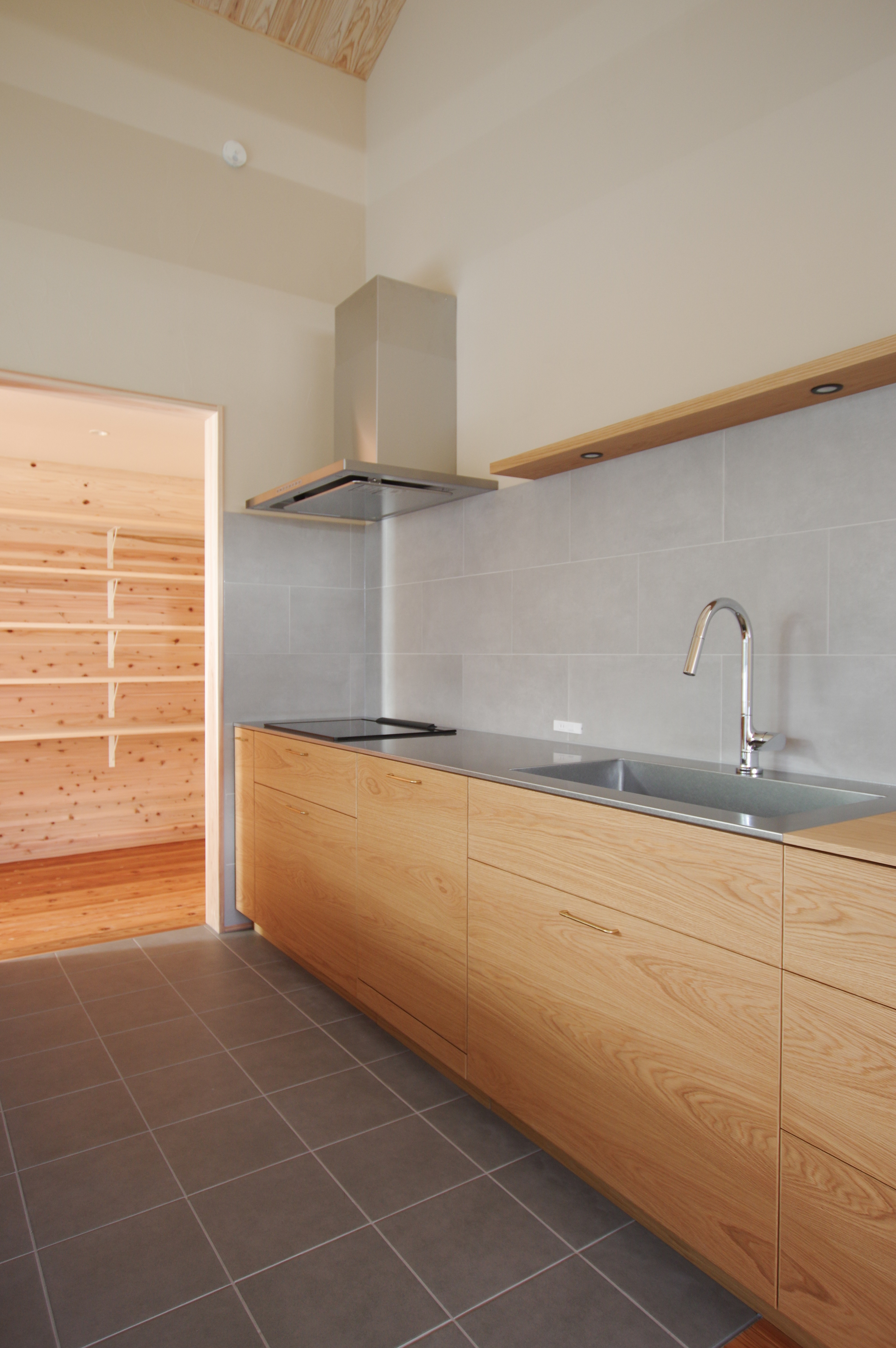 title: HOUSE 281 | Page No,308 | No.9 | sync-furniture | 株式会社 SYNC | 福岡県 家具工房 | オーダーメイドキッチン